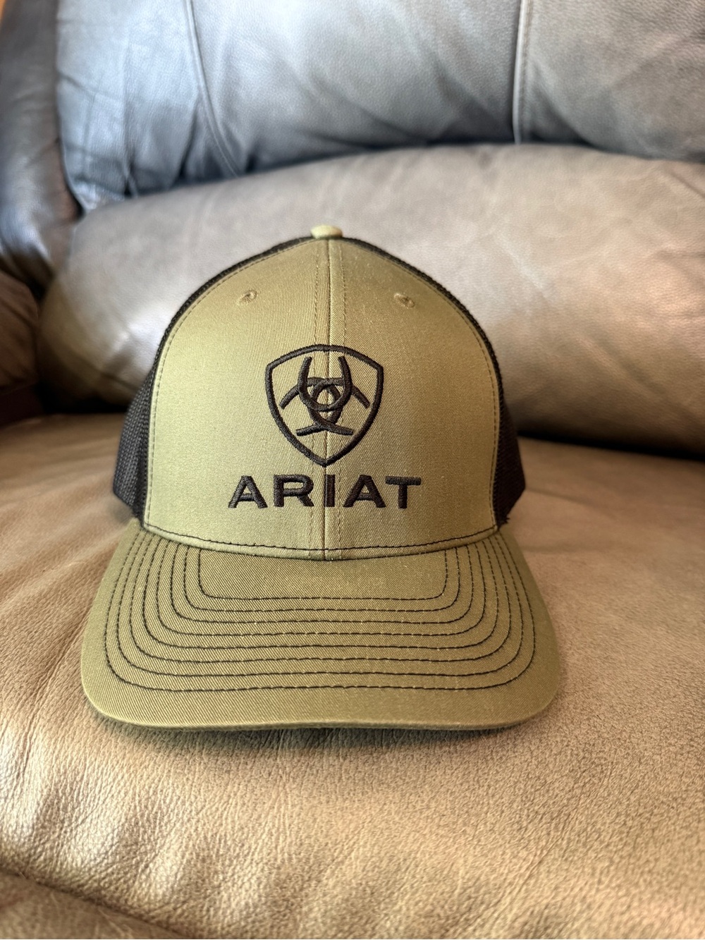 Ariat Hat - NWOT